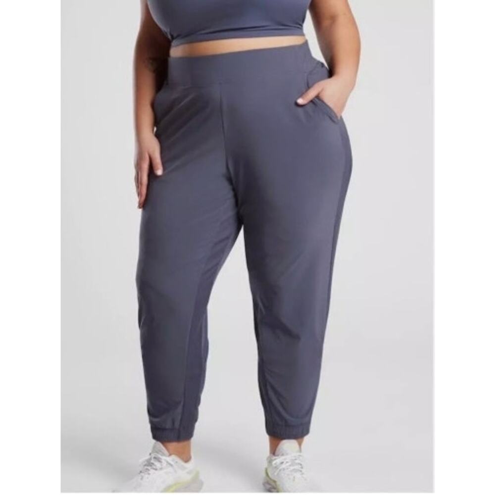 New NWT Athleta Brooklyn Jogger Blue Size 26 Casual Comfort